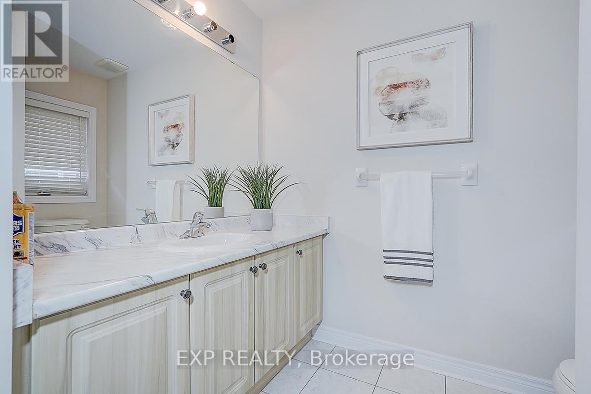 47 Foshan Avenue, Markham, Ontario  L6C 0B2 - Photo 32 - N12592858