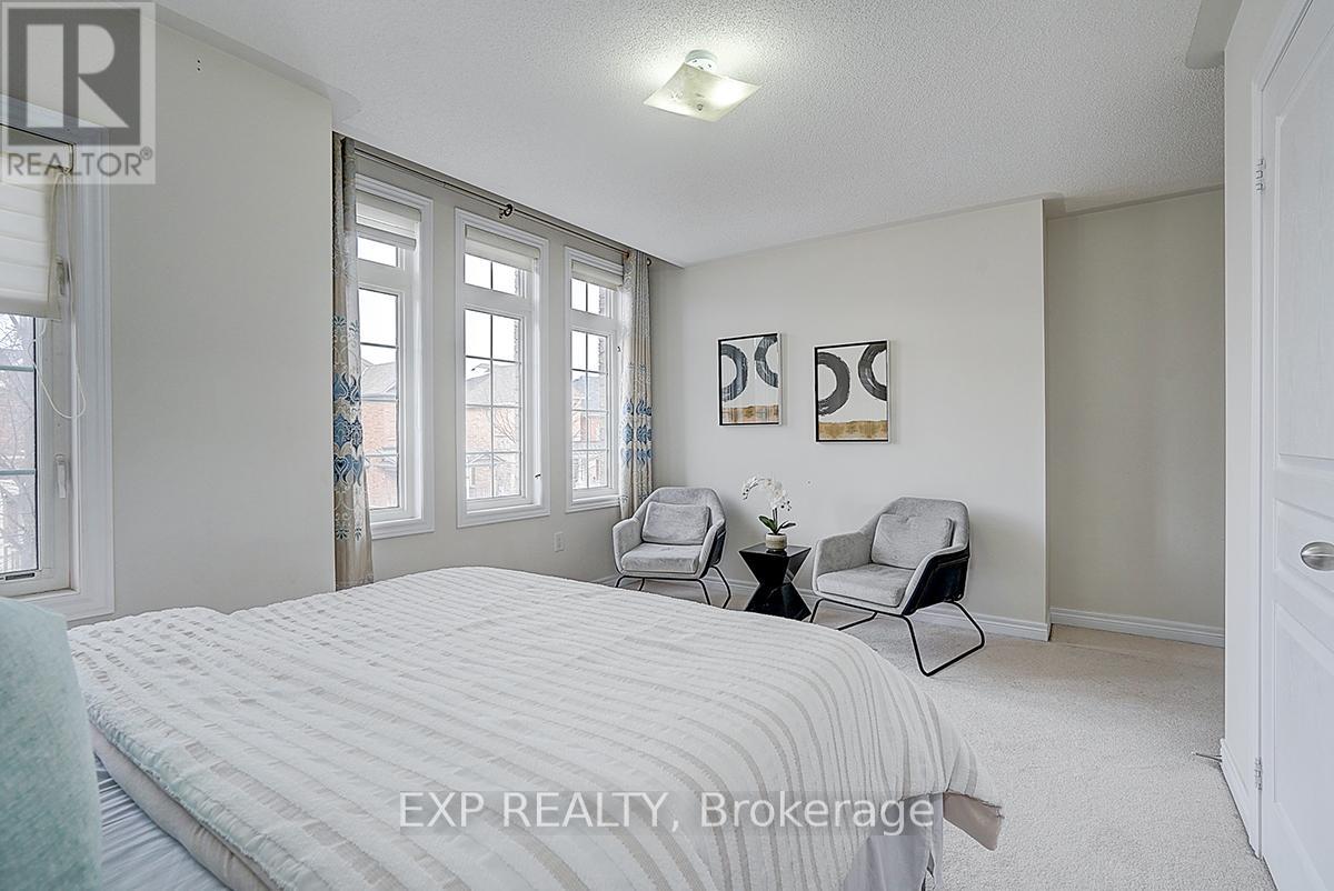 47 Foshan Avenue, Markham, Ontario  L6C 0B2 - Photo 34 - N12592858