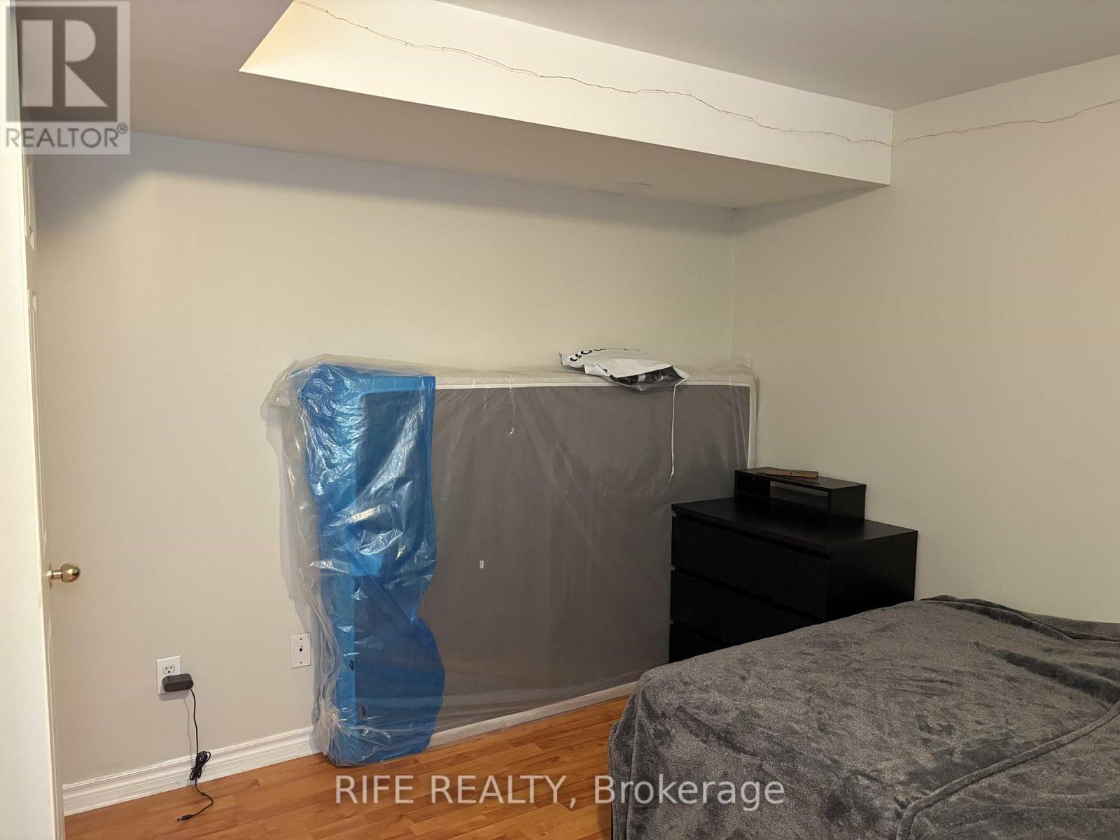Lower Unit - 21 Boxhill Road, Markham, Ontario  L3S 4R1 - Photo 4 - N12592876