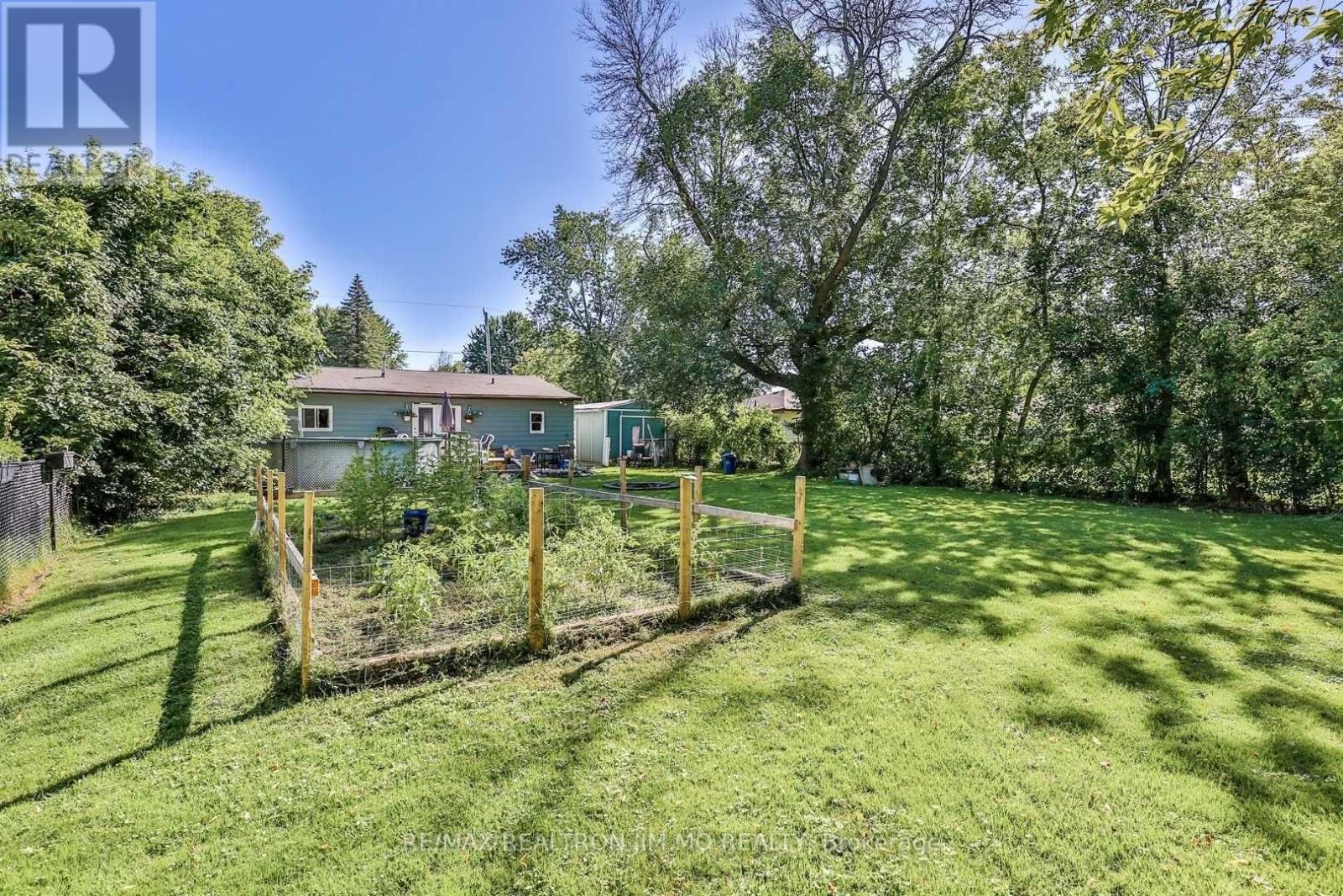 366 Irene Drive, Georgina, Ontario L4P 3B2 - Photo 20 - N12592896