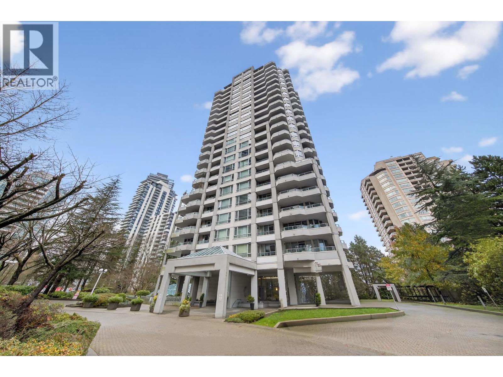 1010 4825 Hazel Street, Burnaby, British Columbia  V5H 4N4 - Photo 1 - R3071386