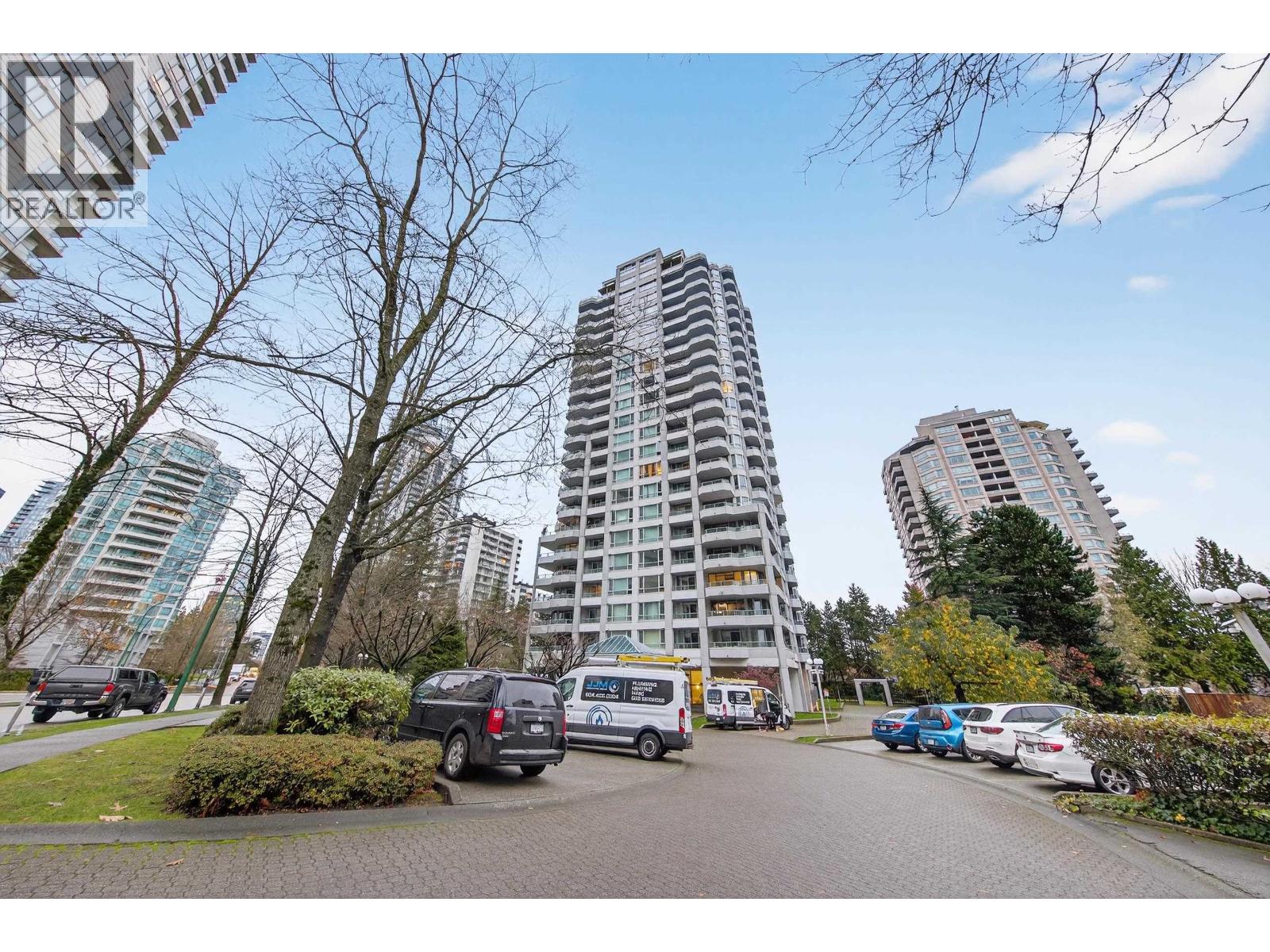 1010 4825 Hazel Street, Burnaby, British Columbia  V5H 4N4 - Photo 2 - R3071386