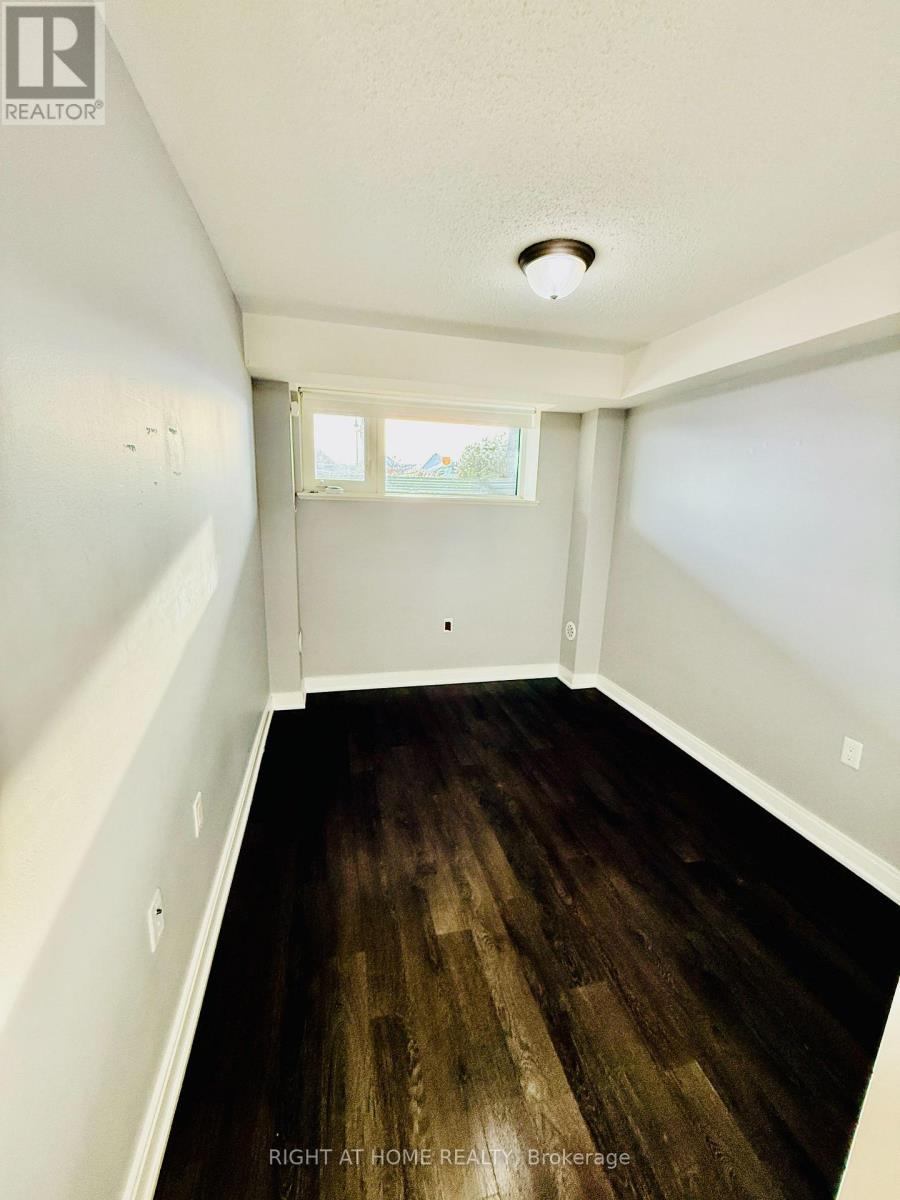 73 - 100 Dufay Road, Brampton, Ontario L7A 4A2 - Photo 13 - W12592908