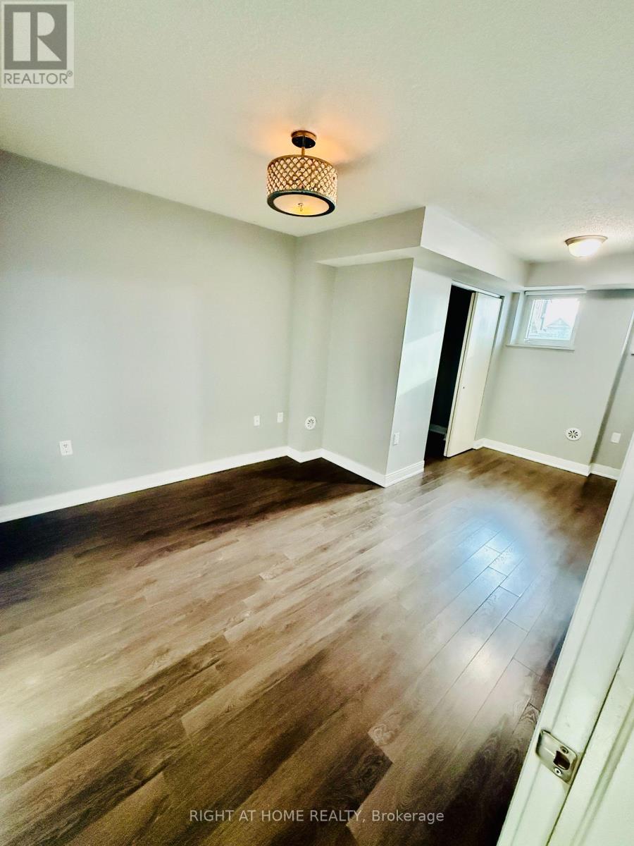 73 - 100 Dufay Road, Brampton, Ontario L7A 4A2 - Photo 15 - W12592908