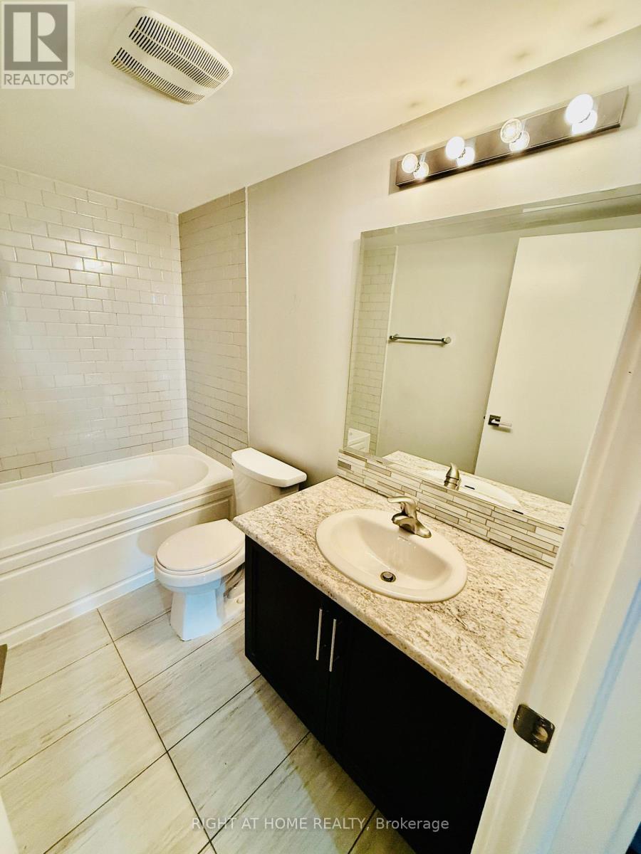 73 - 100 Dufay Road, Brampton, Ontario L7A 4A2 - Photo 20 - W12592908