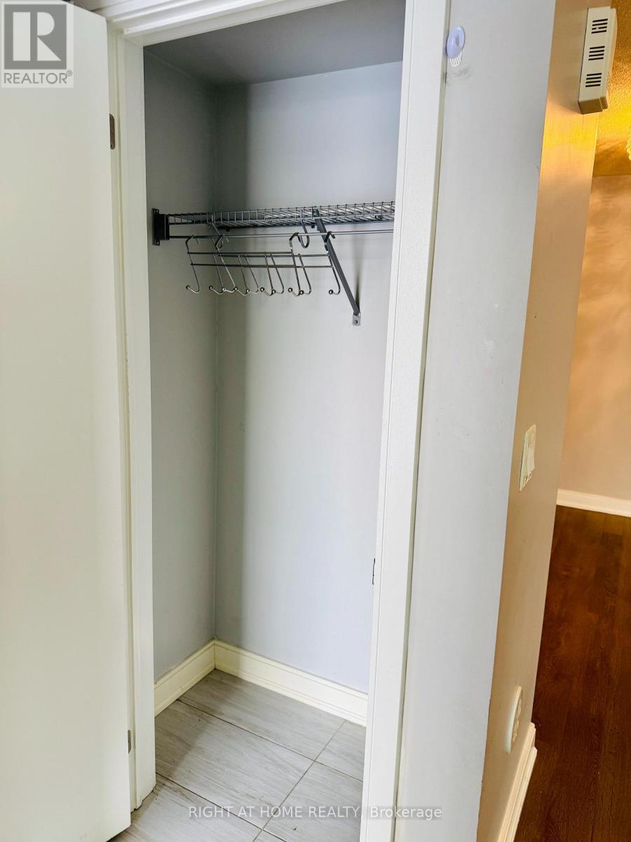 73 - 100 Dufay Road, Brampton, Ontario L7A 4A2 - Photo 4 - W12592908