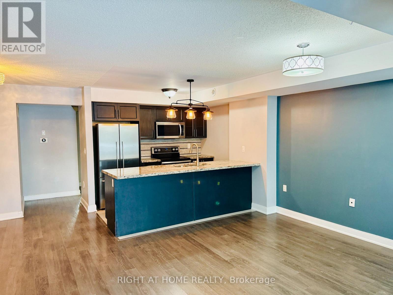 73 - 100 Dufay Road, Brampton, Ontario L7A 4A2 - Photo 6 - W12592908