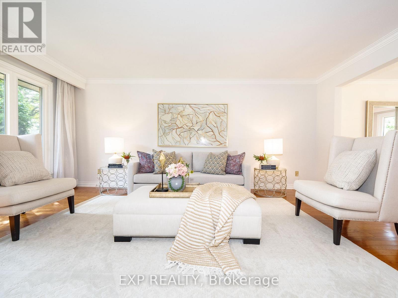 18 Whitman Street, Toronto, Ontario  M2M 3H8 - Photo 15 - C12592940