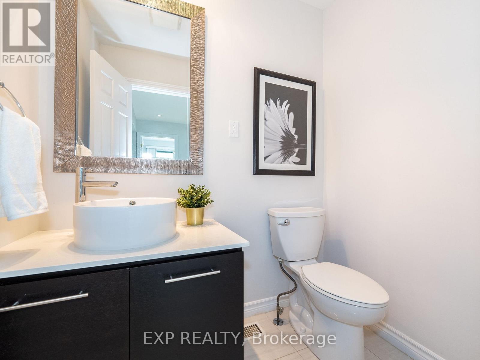 18 Whitman Street, Toronto, Ontario  M2M 3H8 - Photo 31 - C12592940