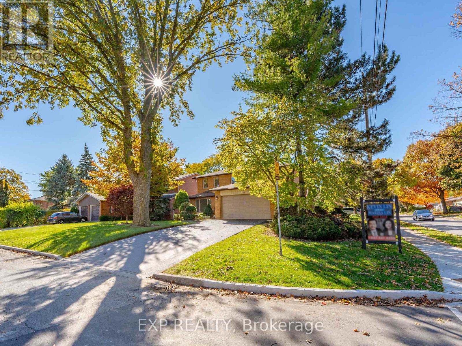 18 Whitman Street, Toronto, Ontario  M2M 3H8 - Photo 5 - C12592940