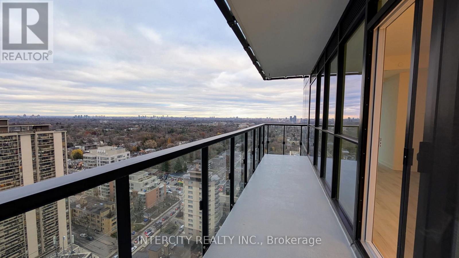 2302 - 120 Broadway Avenue, Toronto, Ontario M4P 0E9 - Photo 12 - C12592956