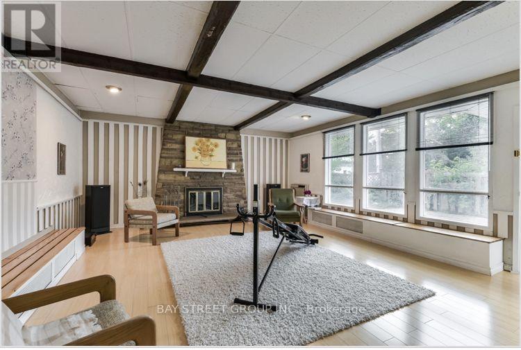 Main - Main 30 Ivordale Crescent, Toronto, Ontario M1R 2W6 - Photo 6 - E12592964