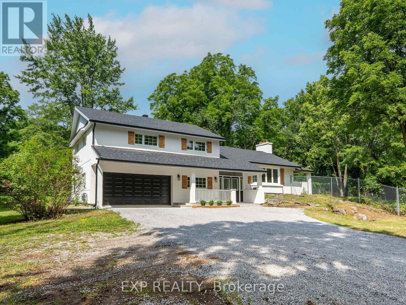 12056 Leslie Street, Richmond Hill, Ontario  L4E 3R5 - Photo 2 - N12592924