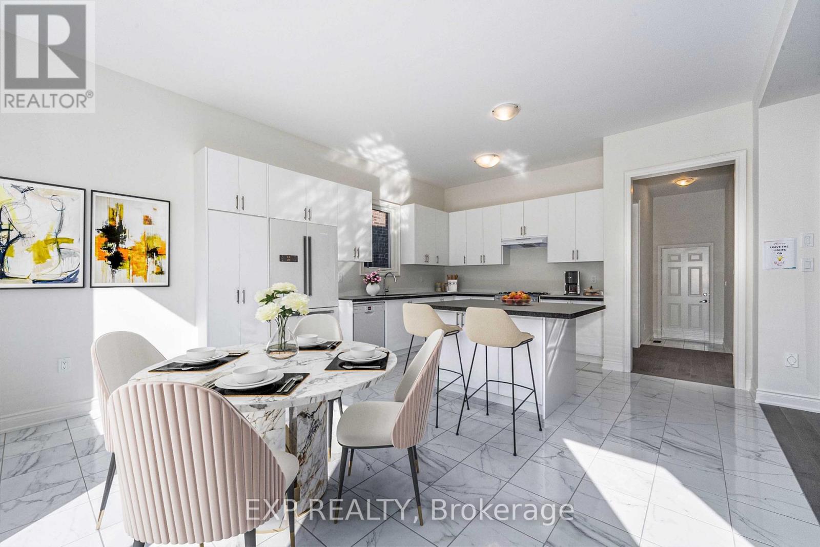 15 Monticola Avenue, Richmond Hill, Ontario  L4B 0J1 - Photo 11 - N12592926