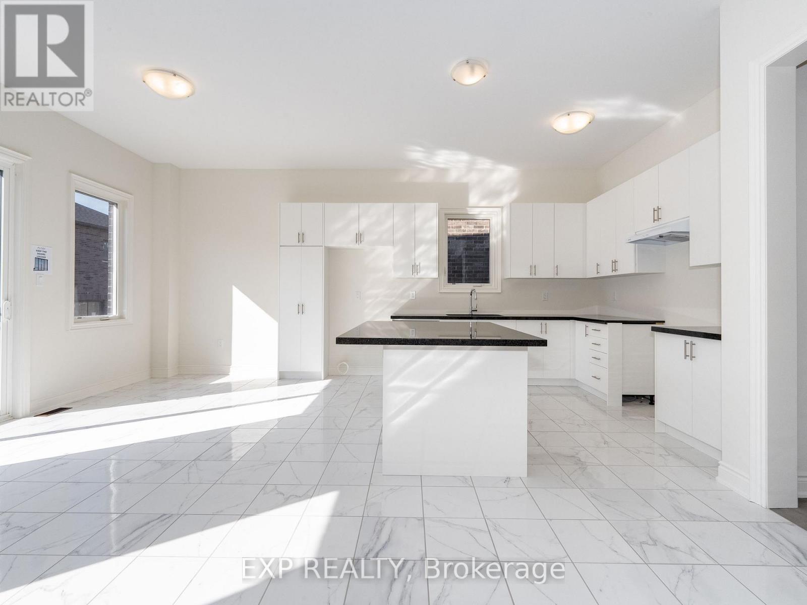 15 Monticola Avenue, Richmond Hill, Ontario  L4B 0J1 - Photo 13 - N12592926