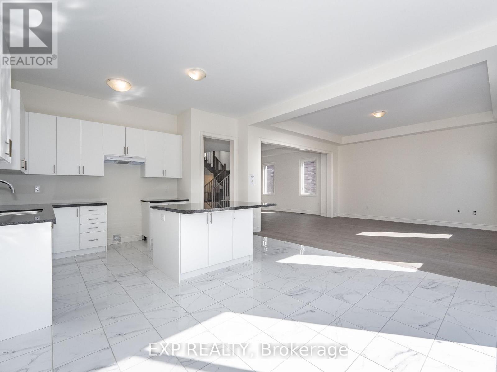 15 Monticola Avenue, Richmond Hill, Ontario  L4B 0J1 - Photo 18 - N12592926