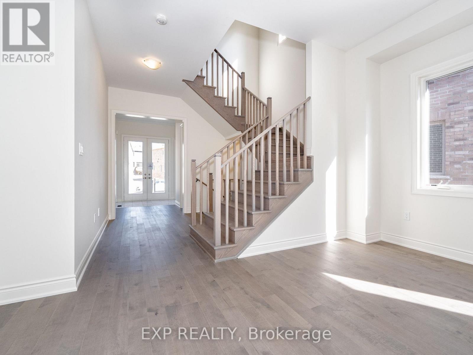 15 Monticola Avenue, Richmond Hill, Ontario  L4B 0J1 - Photo 6 - N12592926