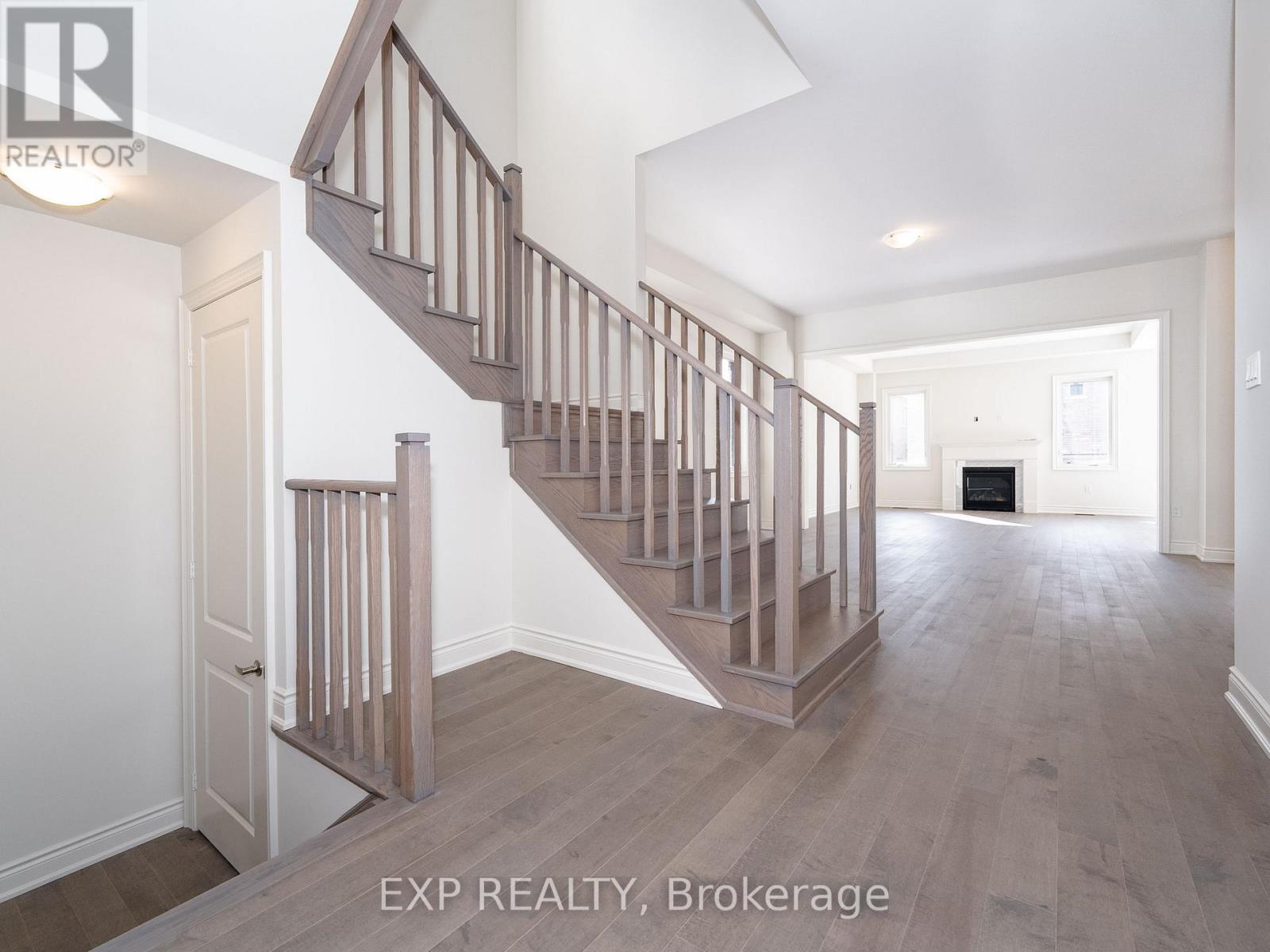 15 Monticola Avenue, Richmond Hill, Ontario  L4B 0J1 - Photo 7 - N12592926