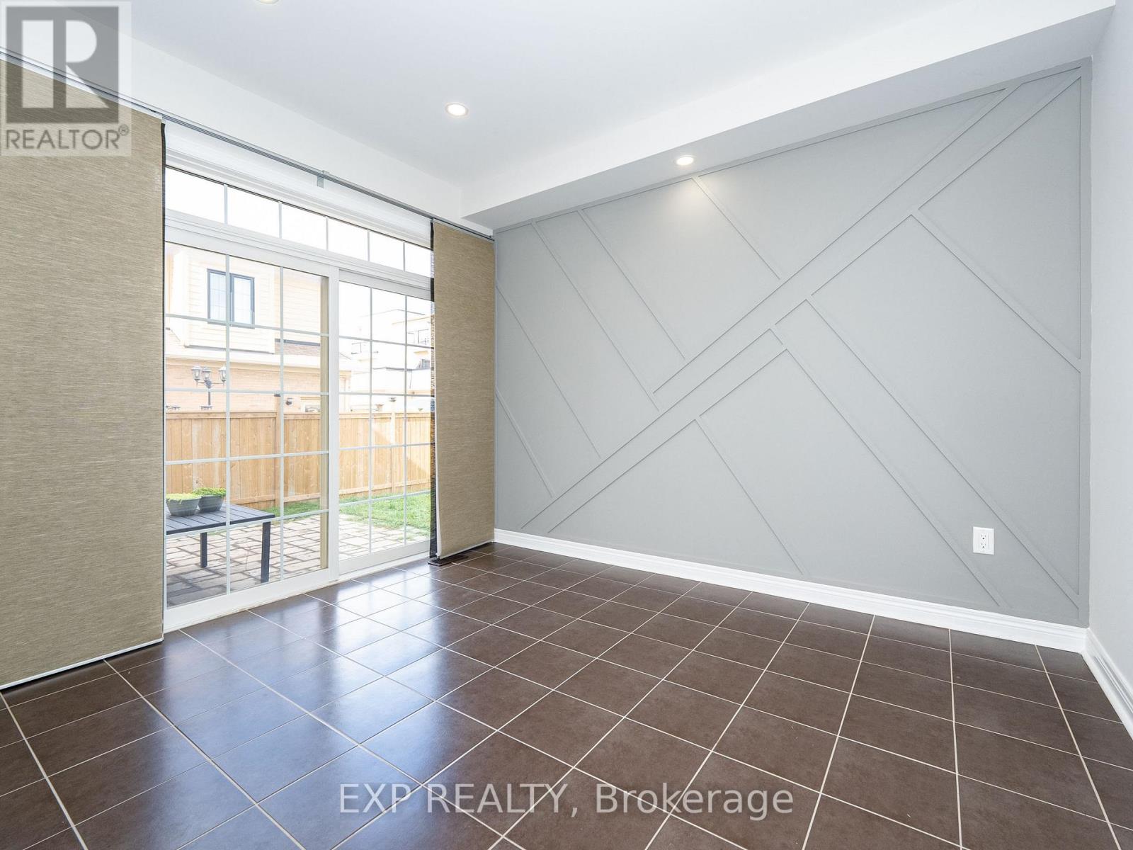 26 Bembridge Drive, Markham, Ontario L6C 0J8 - Photo 18 - N12592934