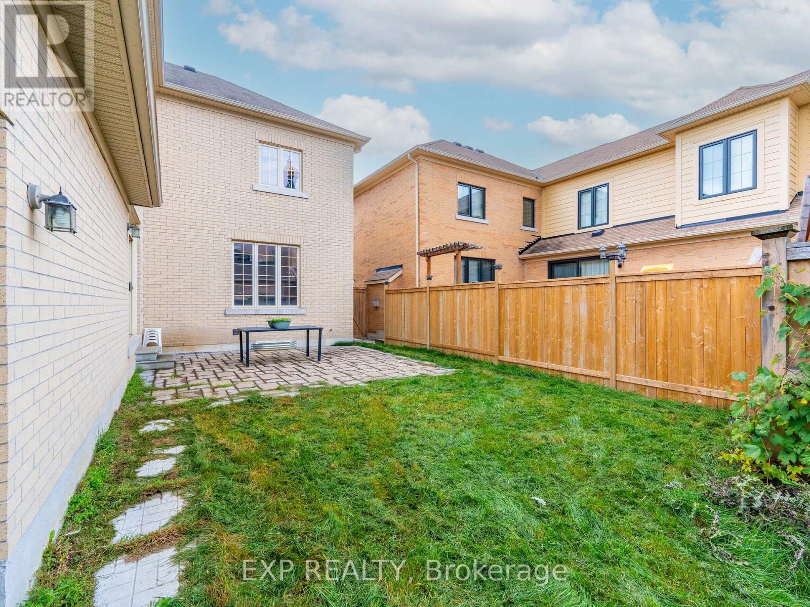 26 Bembridge Drive, Markham, Ontario L6C 0J8 - Photo 48 - N12592934