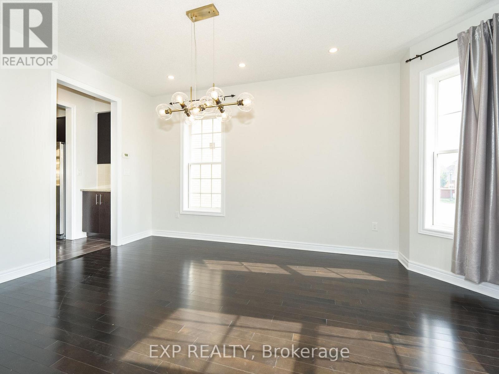 26 Bembridge Drive, Markham, Ontario L6C 0J8 - Photo 6 - N12592934