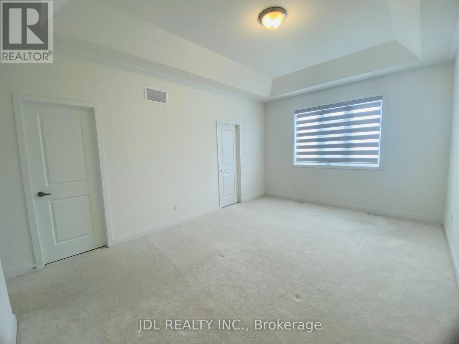 101 Hilts Drive, Richmond Hill, Ontario  L4H 0J2 - Photo 6 - N12592942