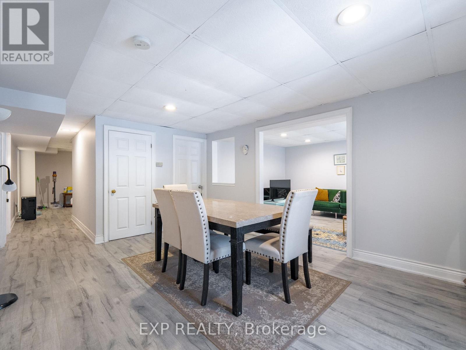 43 Piccadilly Road, Richmond Hill, Ontario  L4B 1S9 - Photo 40 - N12592944