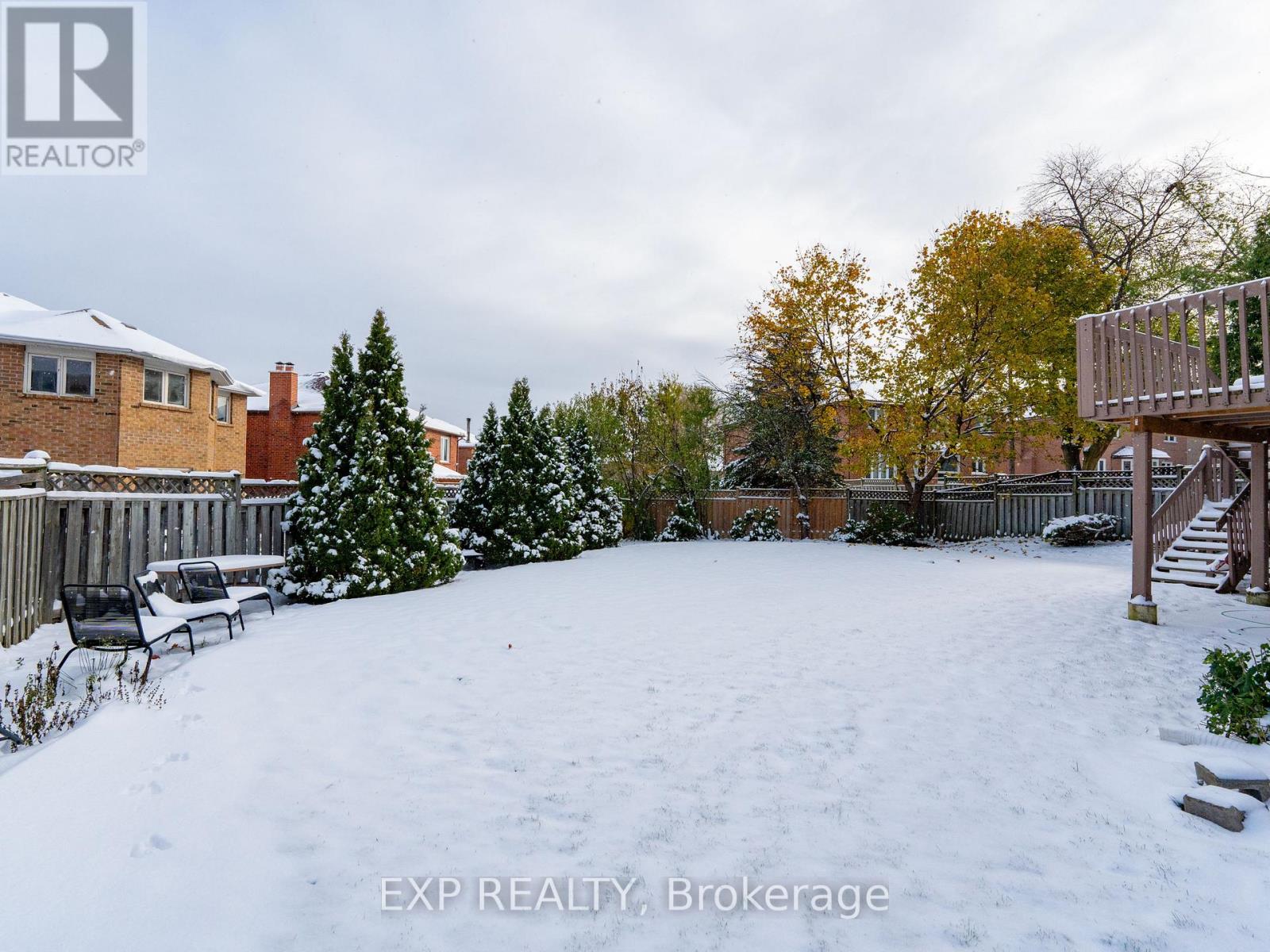 43 Piccadilly Road, Richmond Hill, Ontario  L4B 1S9 - Photo 44 - N12592944