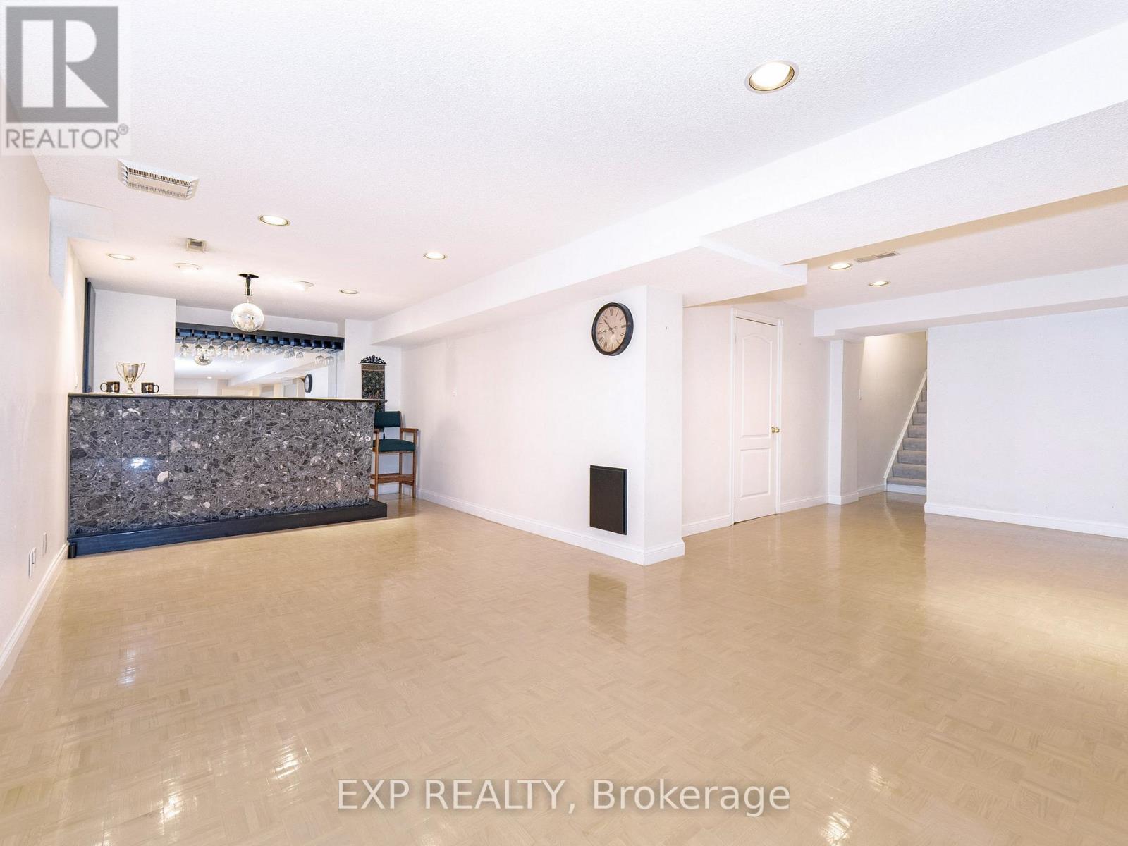 41 Montclair Road, Richmond Hill, Ontario  L4B 2S6 - Photo 33 - N12592948