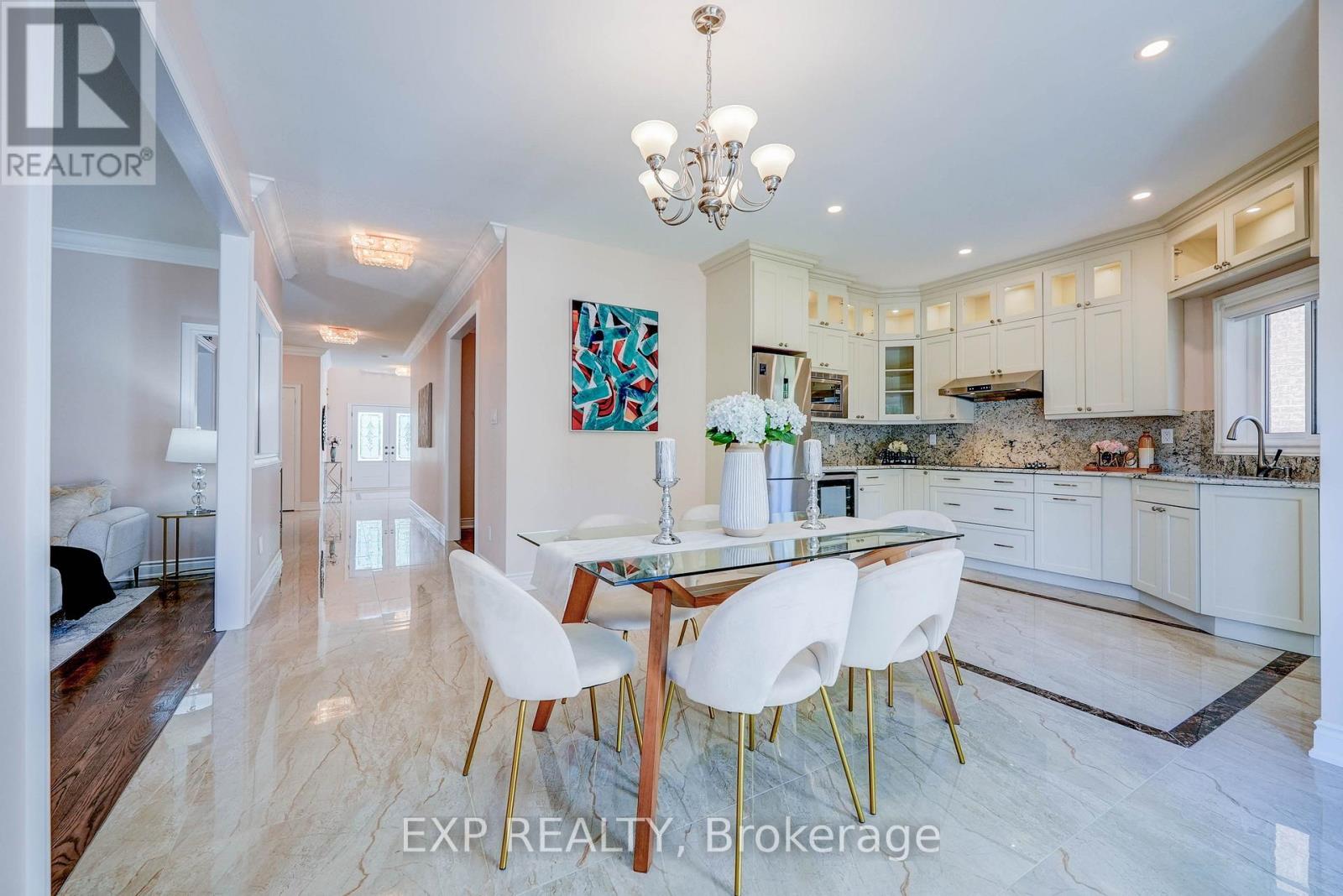 45 Henricks Crescent, Richmond Hill, Ontario  L4B 3W4 - Photo 18 - N12592950