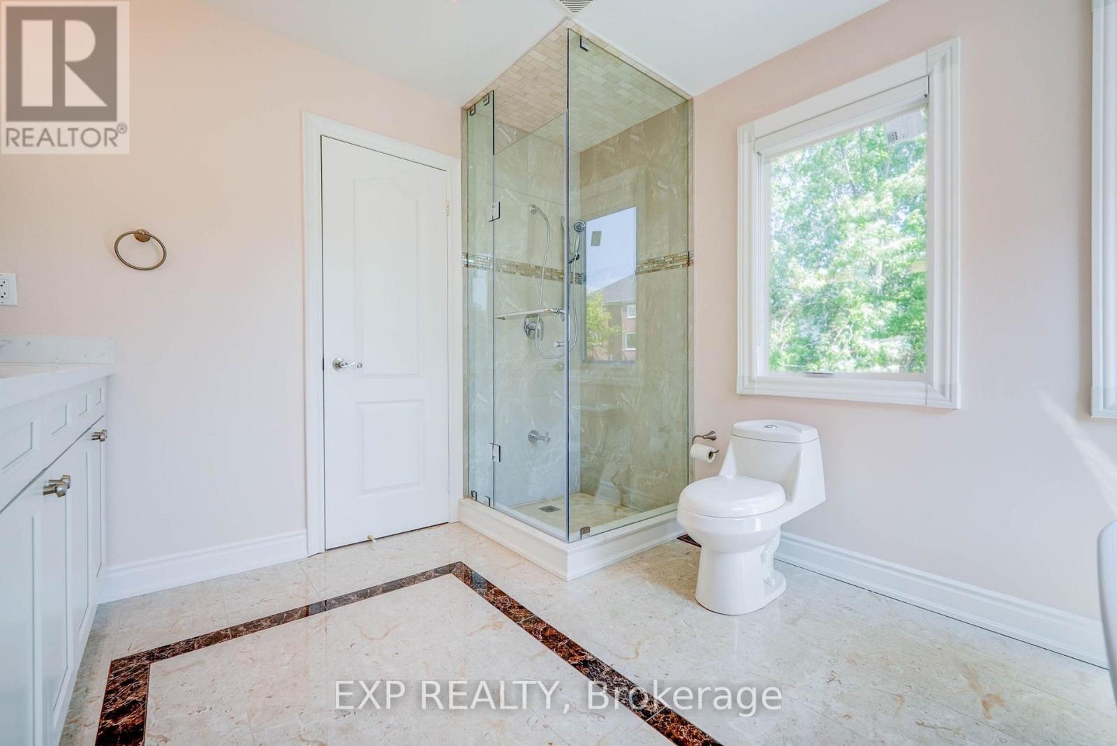 45 Henricks Crescent, Richmond Hill, Ontario  L4B 3W4 - Photo 30 - N12592950