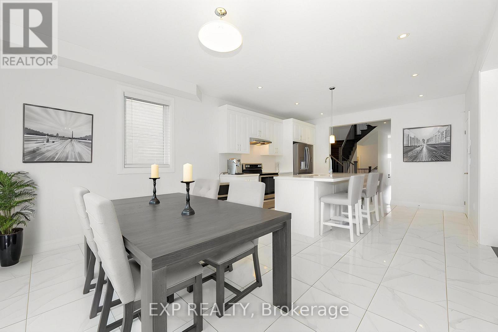 14 Longworth Avenue, Richmond Hill, Ontario  L4E 1J1 - Photo 16 - N12592952