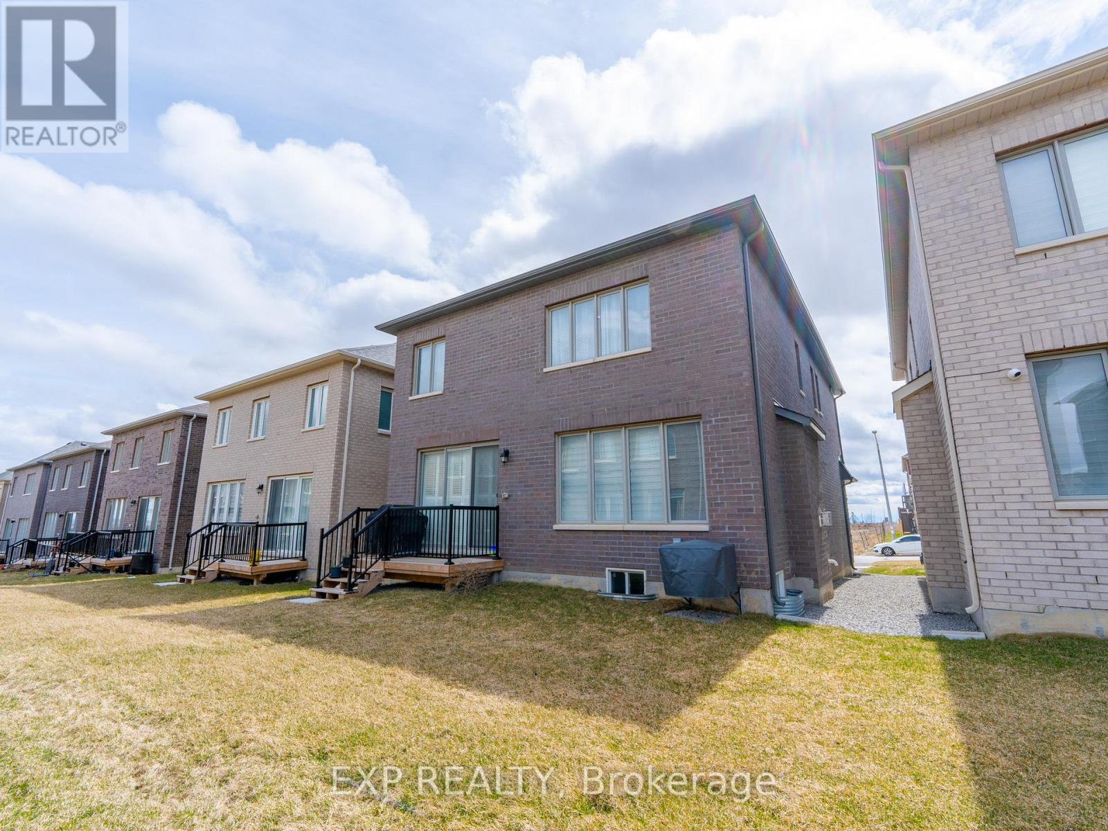 14 Longworth Avenue, Richmond Hill, Ontario  L4E 1J1 - Photo 36 - N12592952