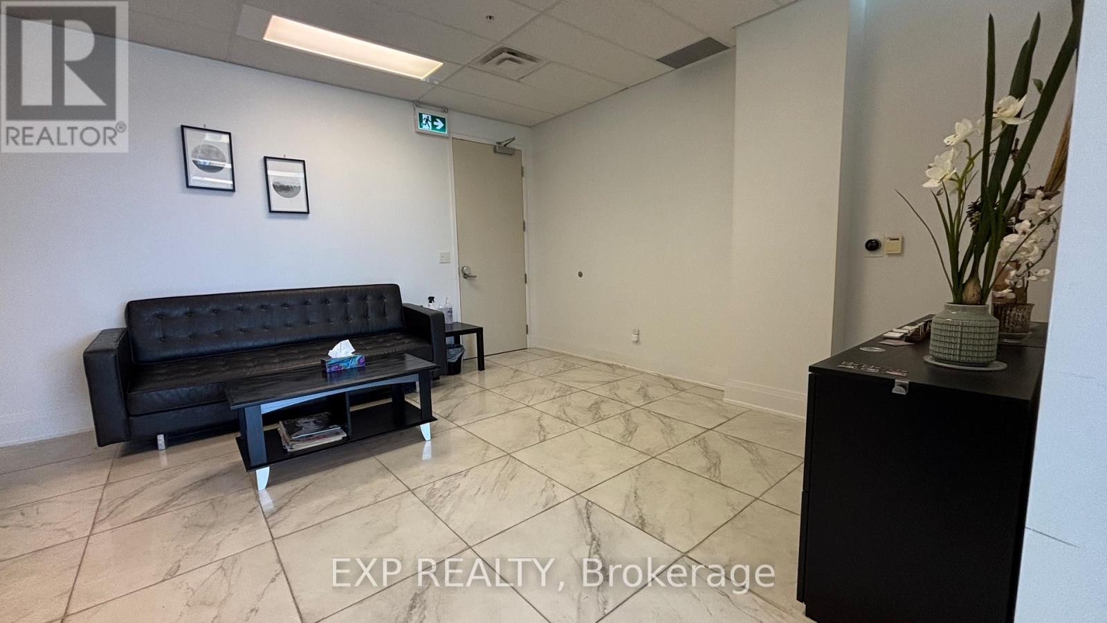 502 - 7191 Yonge Street, Markham, Ontario L4J 1V8 - Photo 14 - N12592962