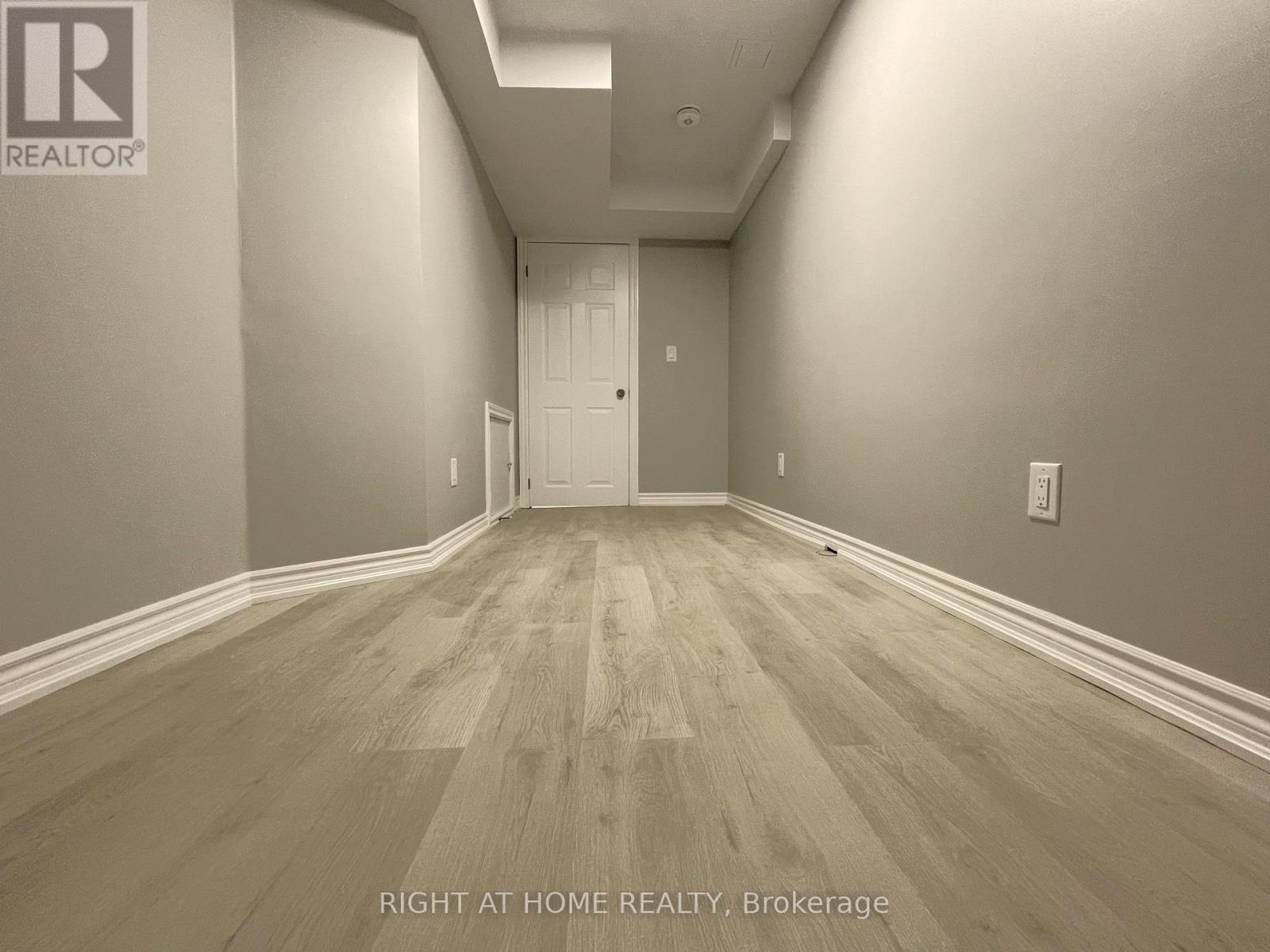 Basement - 455 Clarkson Gate, Milton, Ontario L9E 0B7 - Photo 9 - W12592920