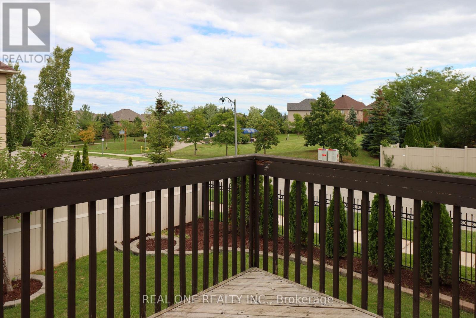 1330 Kestell Boulevard, Oakville, Ontario L6H 0C8 - Photo 47 - W12592928