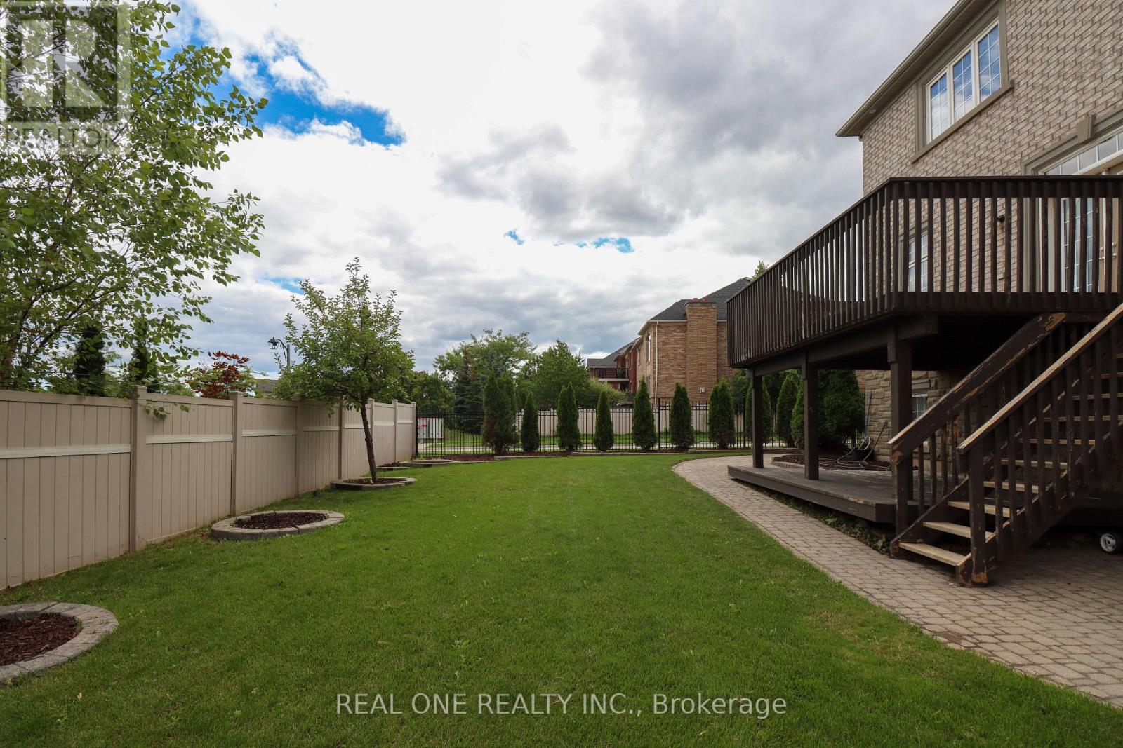 1330 Kestell Boulevard, Oakville, Ontario L6H 0C8 - Photo 49 - W12592928