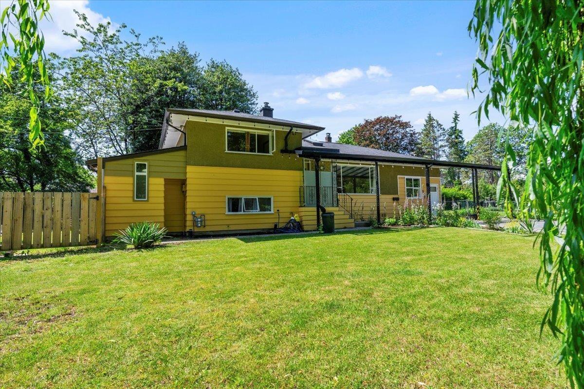 12930 OLD YALE ROAD, Surrey, British Columbia