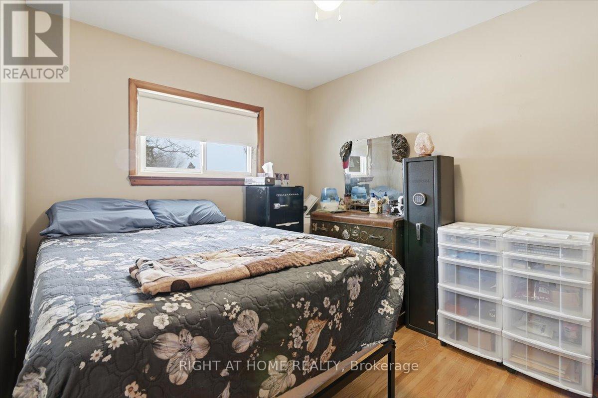 12 Maryknoll Avenue, Kawartha Lakes, Ontario  K9V 1A8 - Photo 12 - X12592922