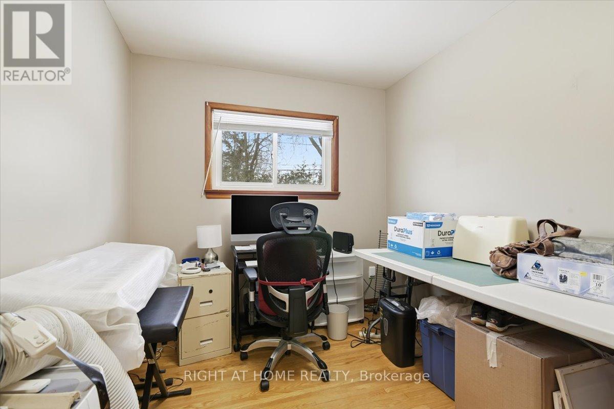 12 Maryknoll Avenue, Kawartha Lakes, Ontario  K9V 1A8 - Photo 17 - X12592922