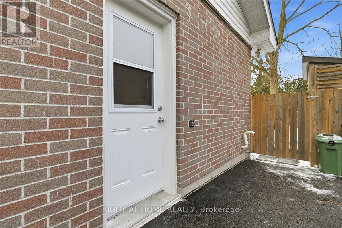 12 Maryknoll Avenue, Kawartha Lakes, Ontario  K9V 1A8 - Photo 25 - X12592922