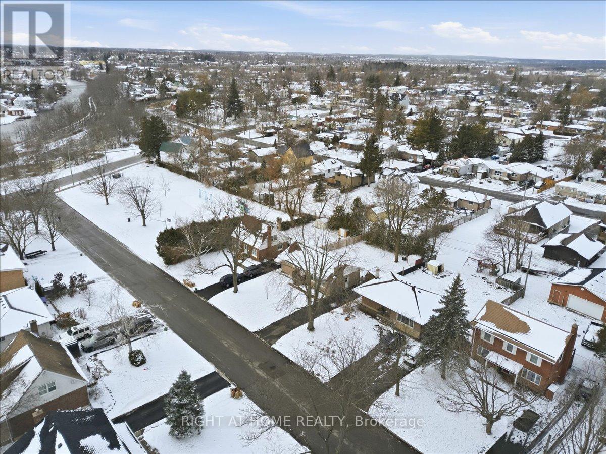 12 Maryknoll Avenue, Kawartha Lakes, Ontario  K9V 1A8 - Photo 31 - X12592922