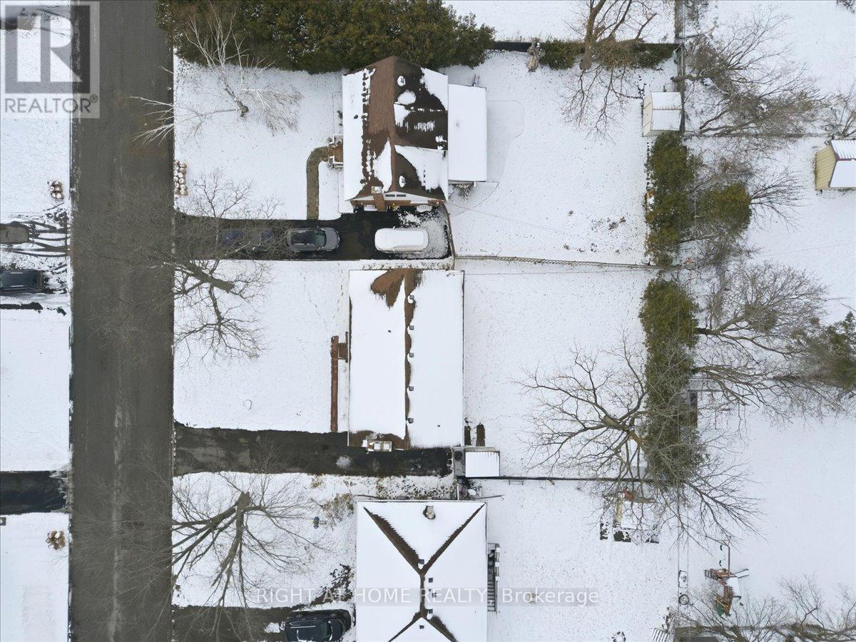 12 Maryknoll Avenue, Kawartha Lakes, Ontario  K9V 1A8 - Photo 32 - X12592922