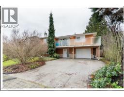 <div class="price">$1,650,000</div> 8140 Fairdell Crescent, Richmond<br><div style="margin-bottom:8px;"><small>Nu Stream Realty Inc.</small></div><div class='bed_bath'>3 Bed | 3 Bath</div>