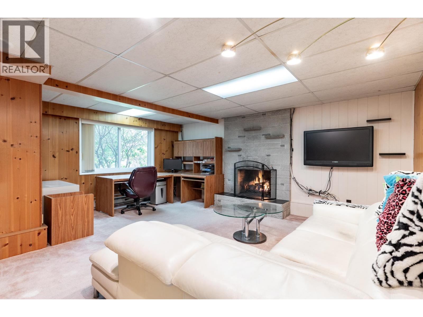 8140 Fairdell Crescent, Richmond, British Columbia  V7C 1W4 - Photo 29 - R3071223