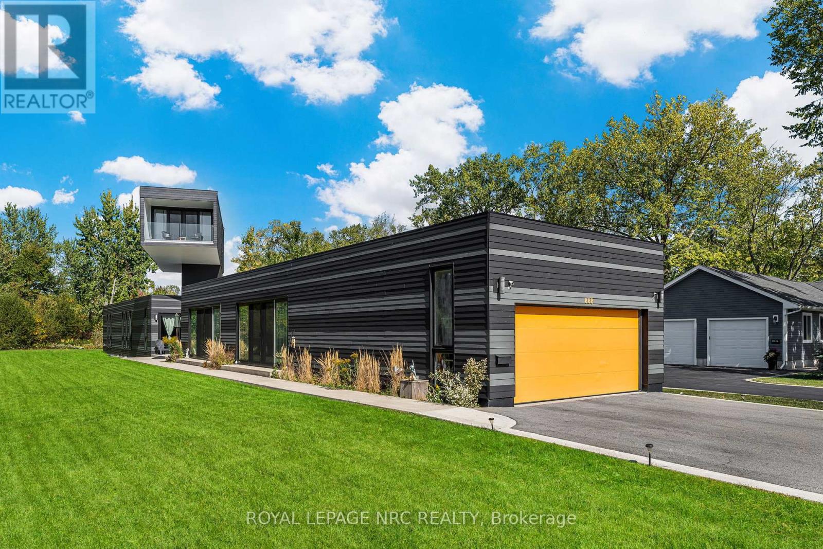 888 EDGEMERE ROAD, Fort Erie, Ontario