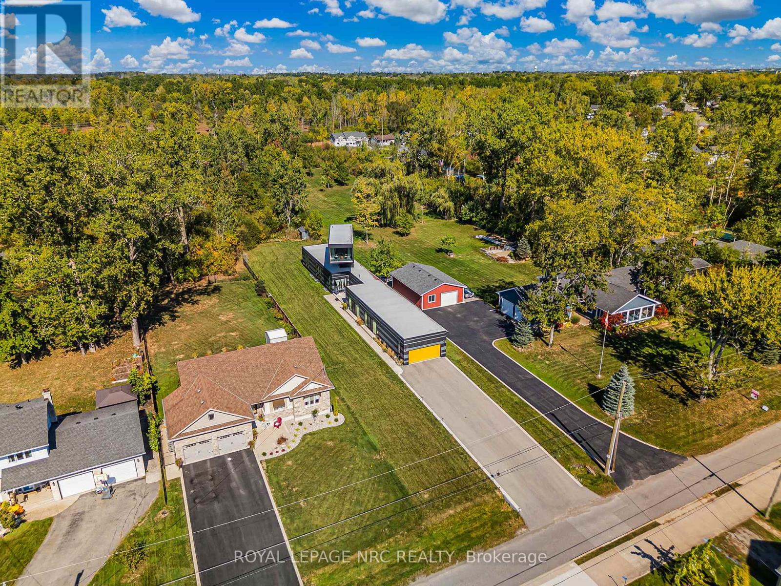 888 Edgemere Road, Fort Erie, Ontario  L2A 1A8 - Photo 44 - X12448663