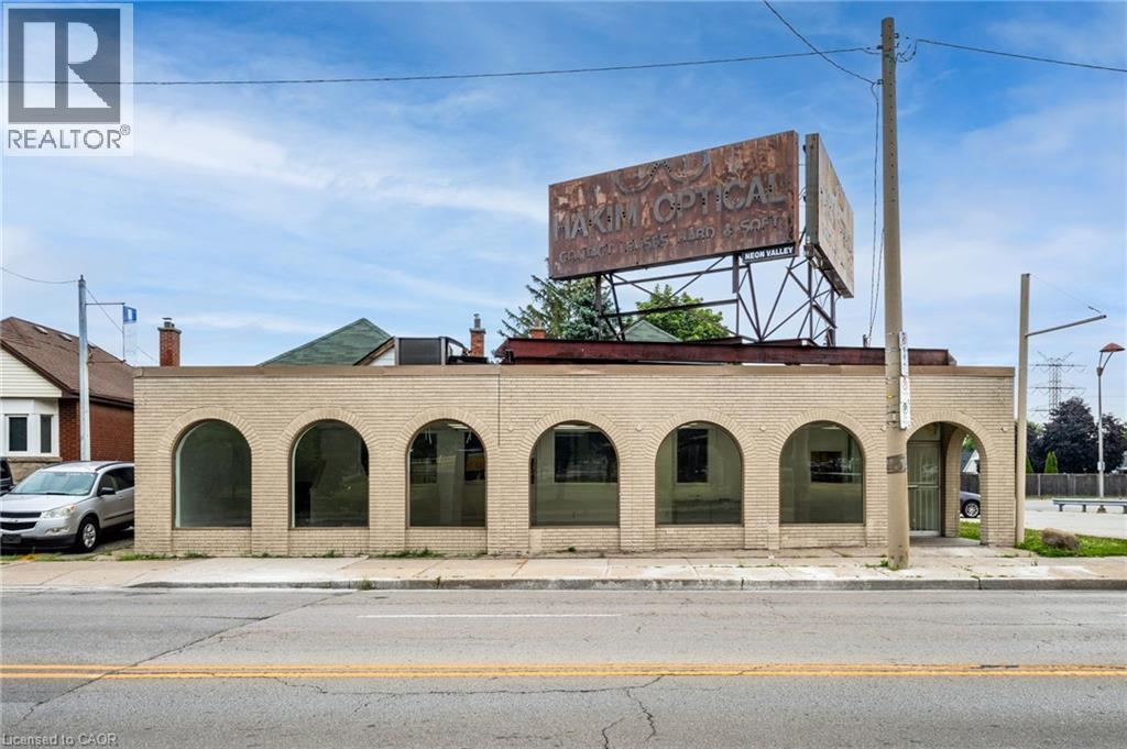 1583 Main Street E, Hamilton, Ontario  L8H 1C4 - Photo 2 - 40791673