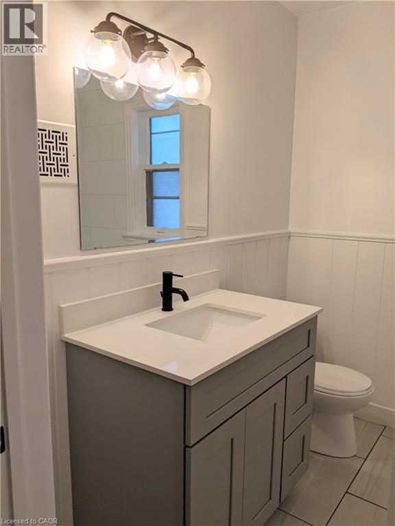 23 Fairview Avenue Unit# 1, Kitchener, Ontario  N2H 3E7 - Photo 11 - 40790604