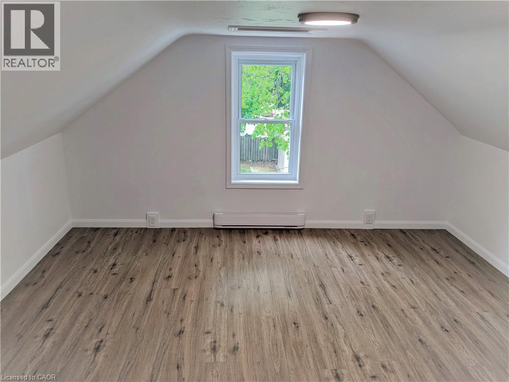 23 Fairview Avenue Unit# 1, Kitchener, Ontario  N2H 3E7 - Photo 14 - 40790604